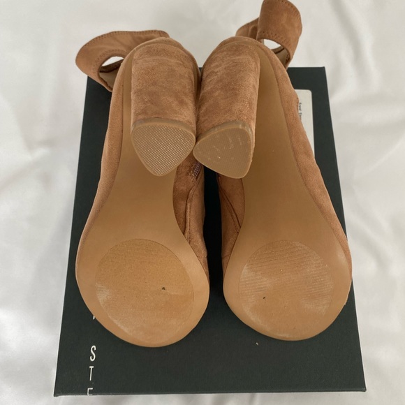 Steve Madden Tawnie Tan Suede Caged Heels - Picture 6 of 8